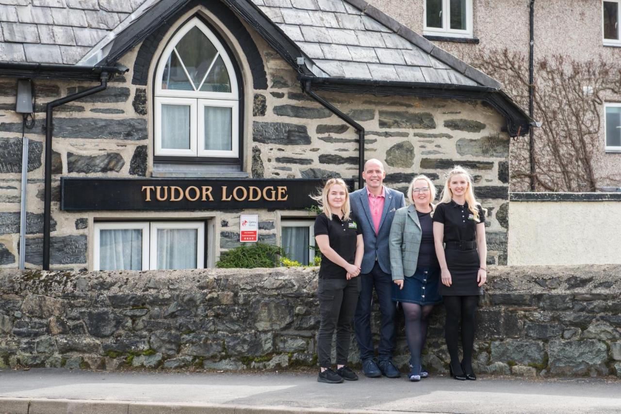 Tudor Lodge Porthmadog Exterior foto